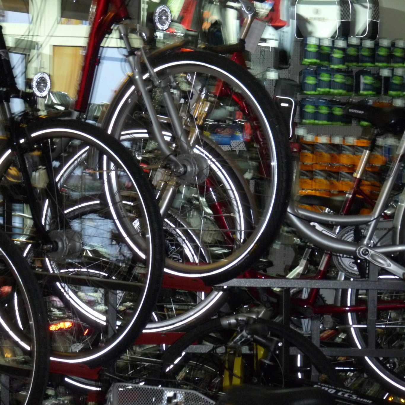 Fahrräder in einem Fahrradgeschäft